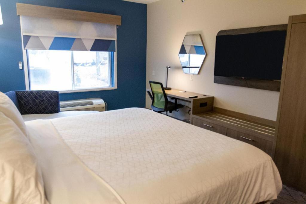Holiday Inn Express O'Neill Exterior foto