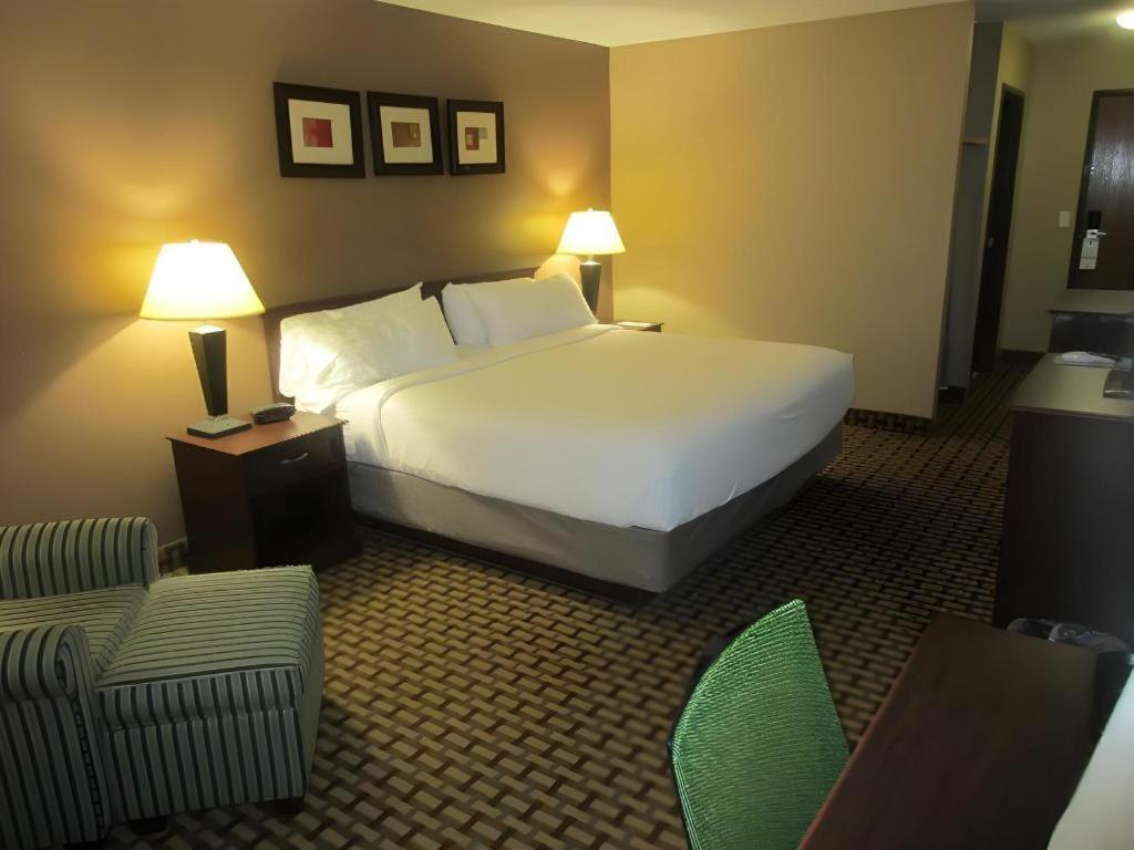 Holiday Inn Express O'Neill Exterior foto